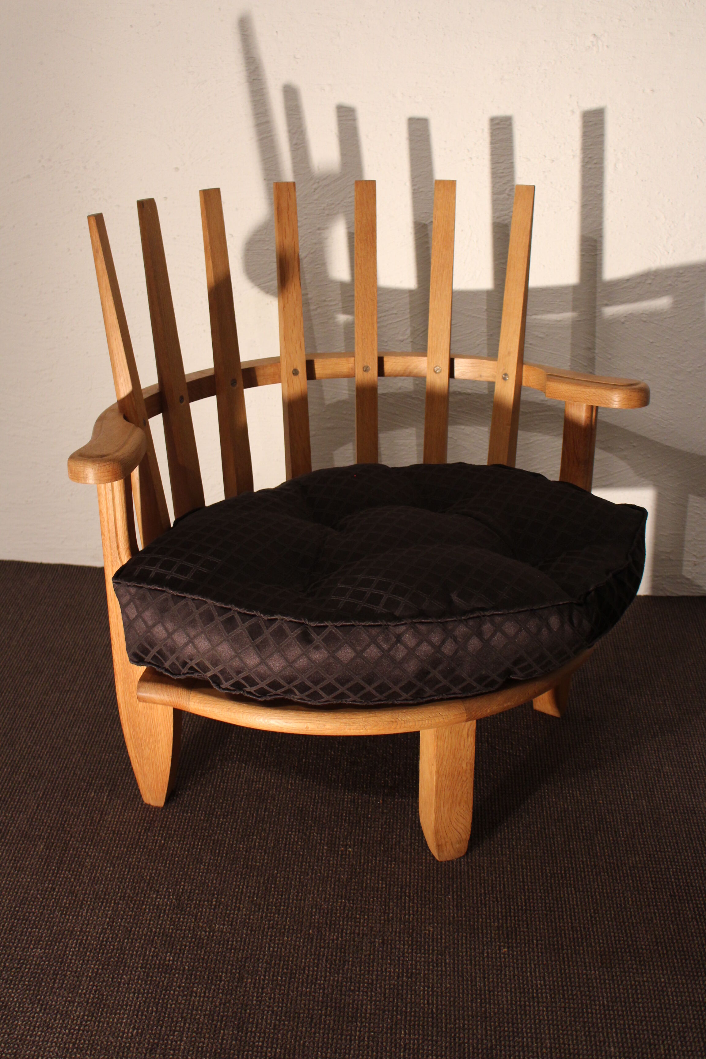 Armchair and his pedestal of Guillerme et Chambron, circa 1960