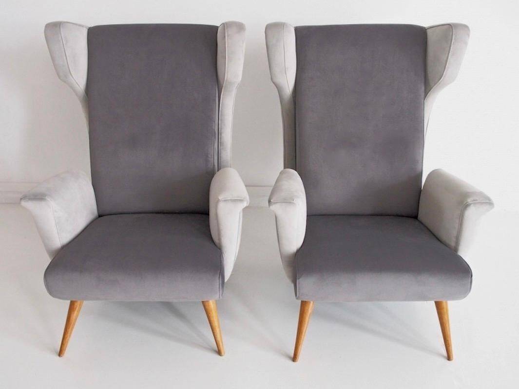 Pair of grey velvet armchairs in the style of Gio Ponti.