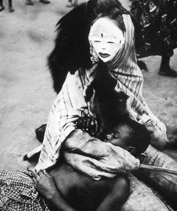 Art Africain • Masque Punu • Okuyi • Gabon • 1950