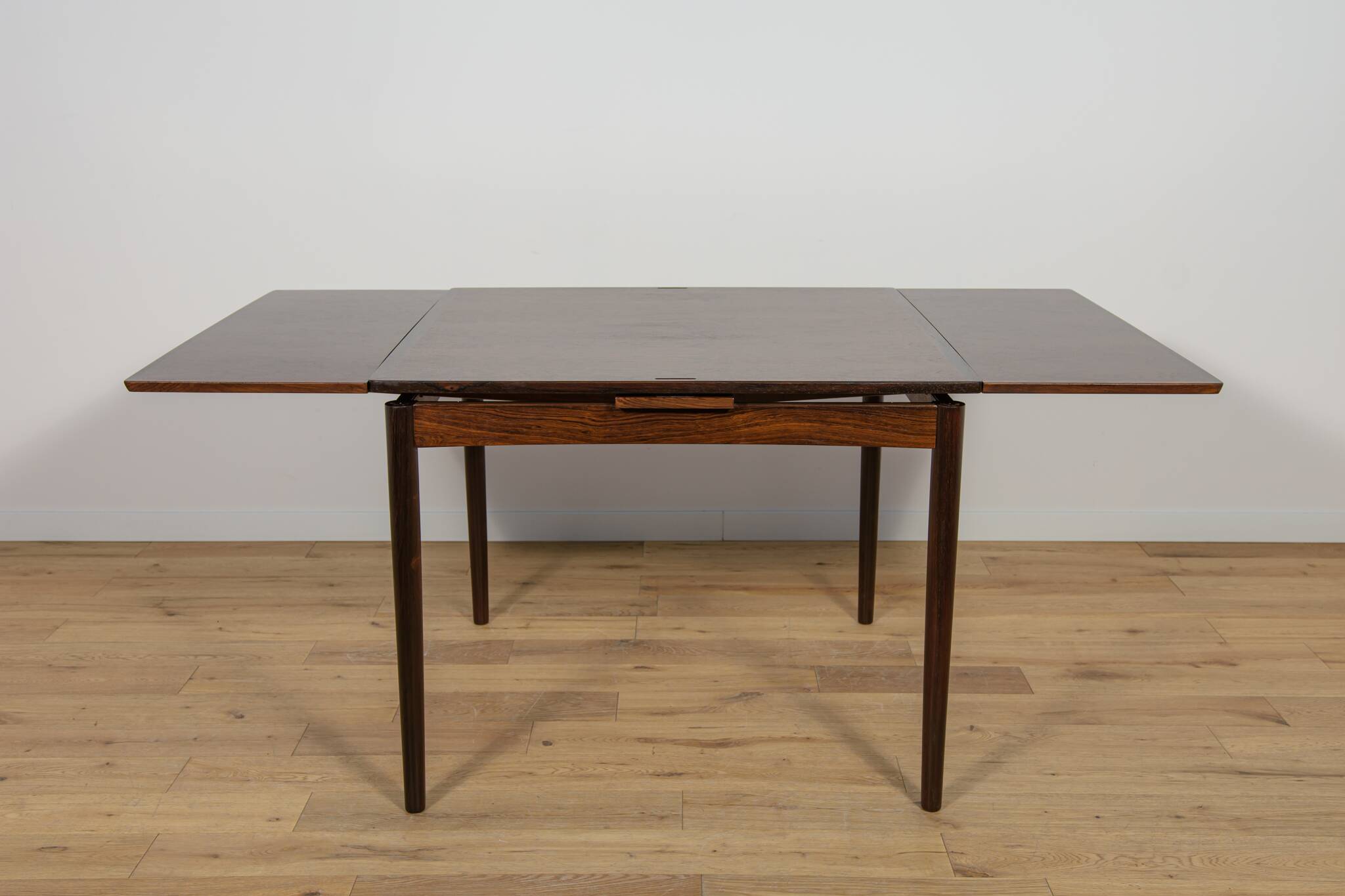 Mid-Century Danish Extendable Rosewood Dining Table, Denmark, 1960s