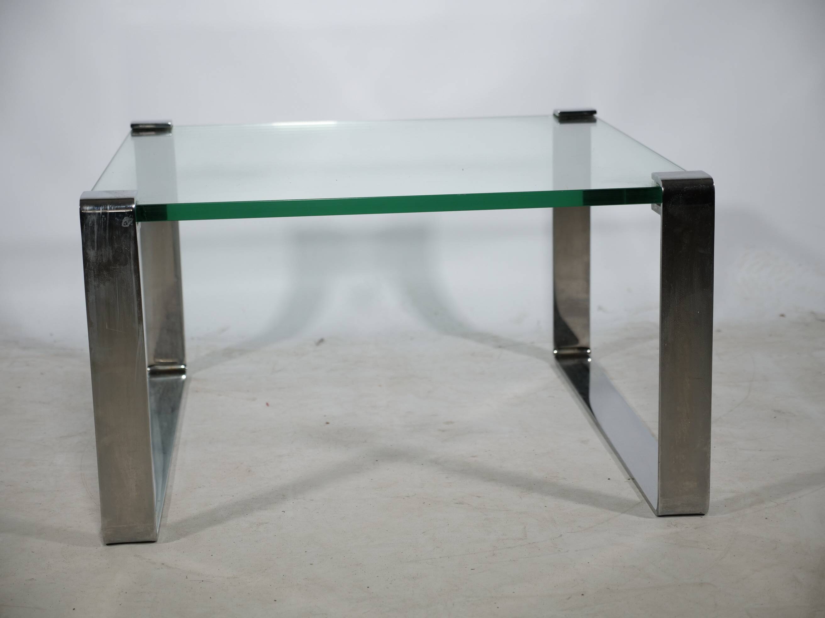 Table basse étroite en verre chromé Draenert 1022 années 1970