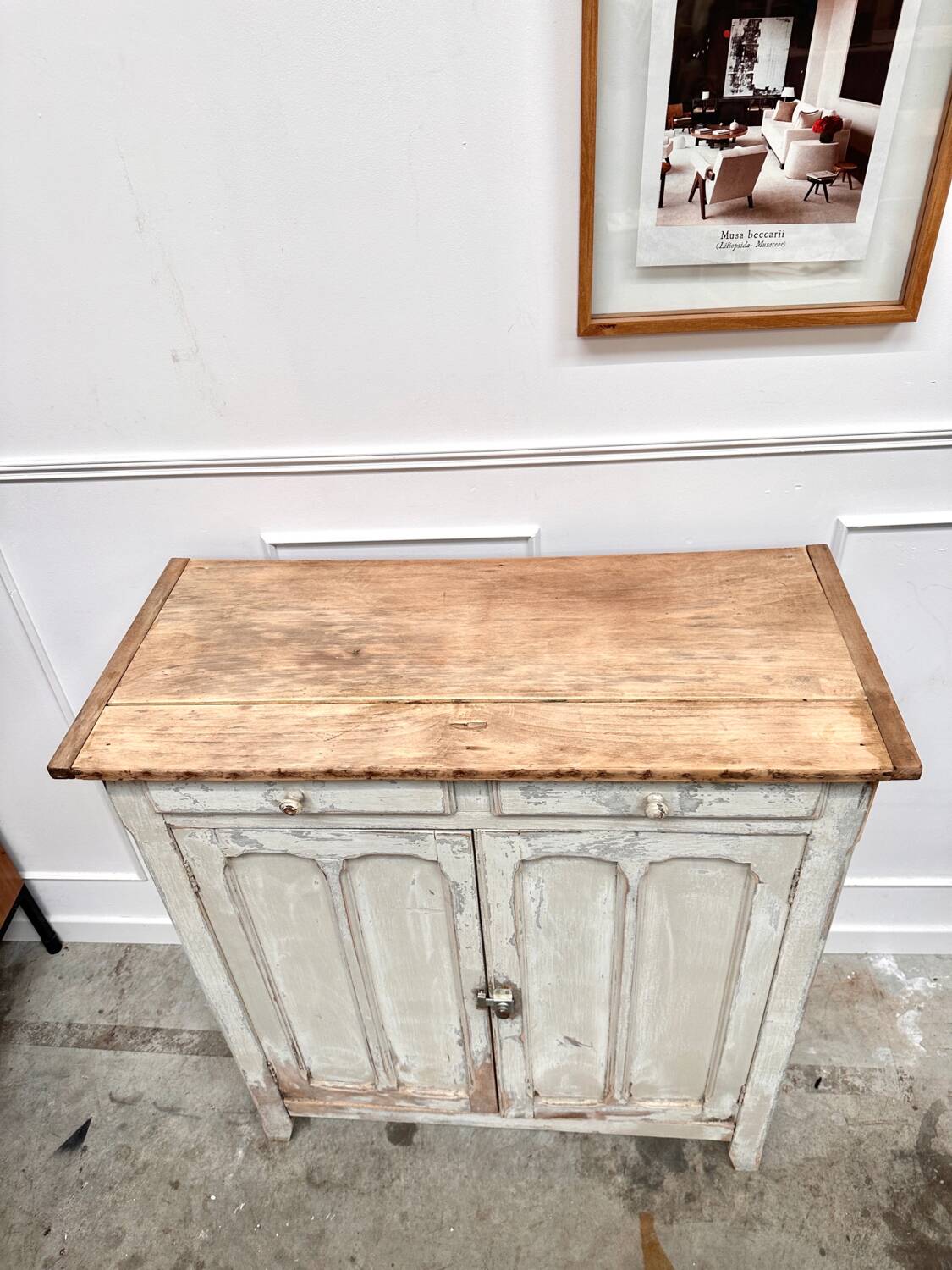 Buffet parisien vintage