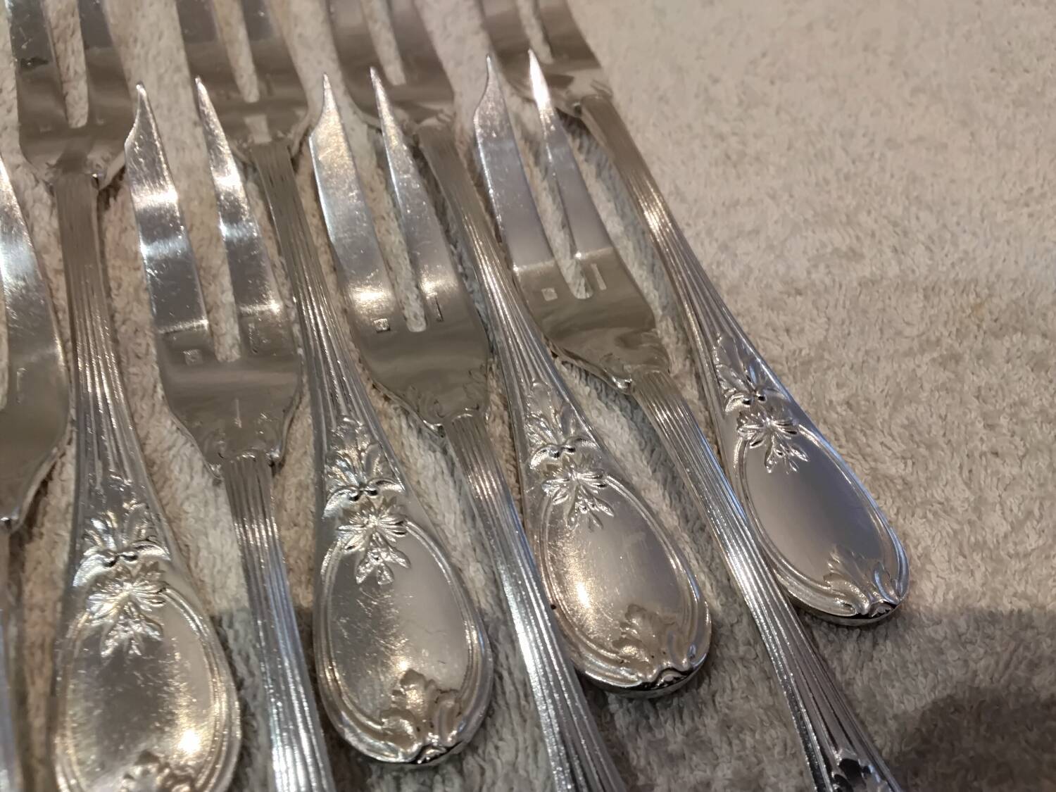 12 silver-plated cake forks with 2 prongs by Christofle Trianon LXVI