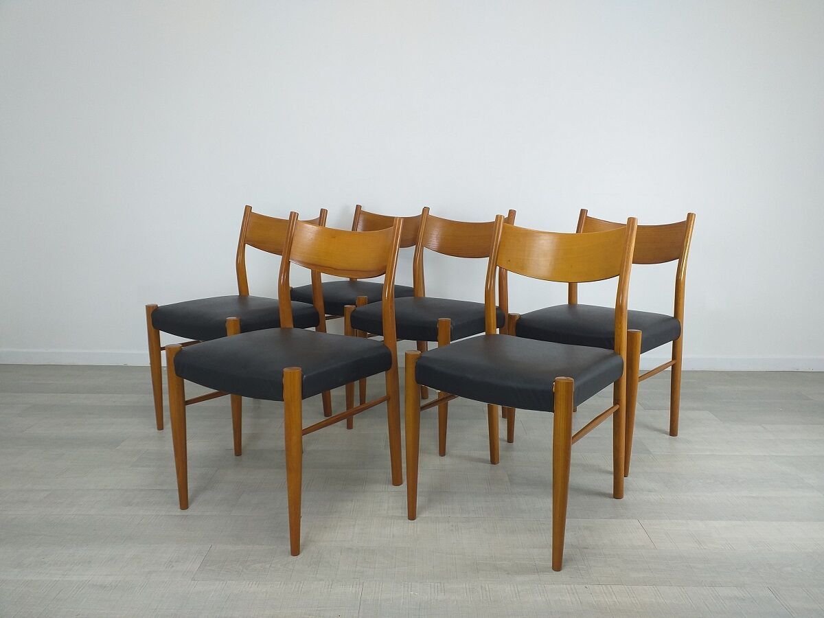 Set of 6 Scandinavian chairs teak 60s vintage