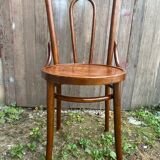 Chaise ancienne bistrot Khon n°18 bois + assise thermoformée vintage