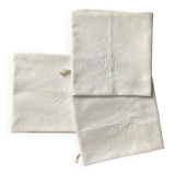 3 white tea towels in damask cotton thread with BN monogram.