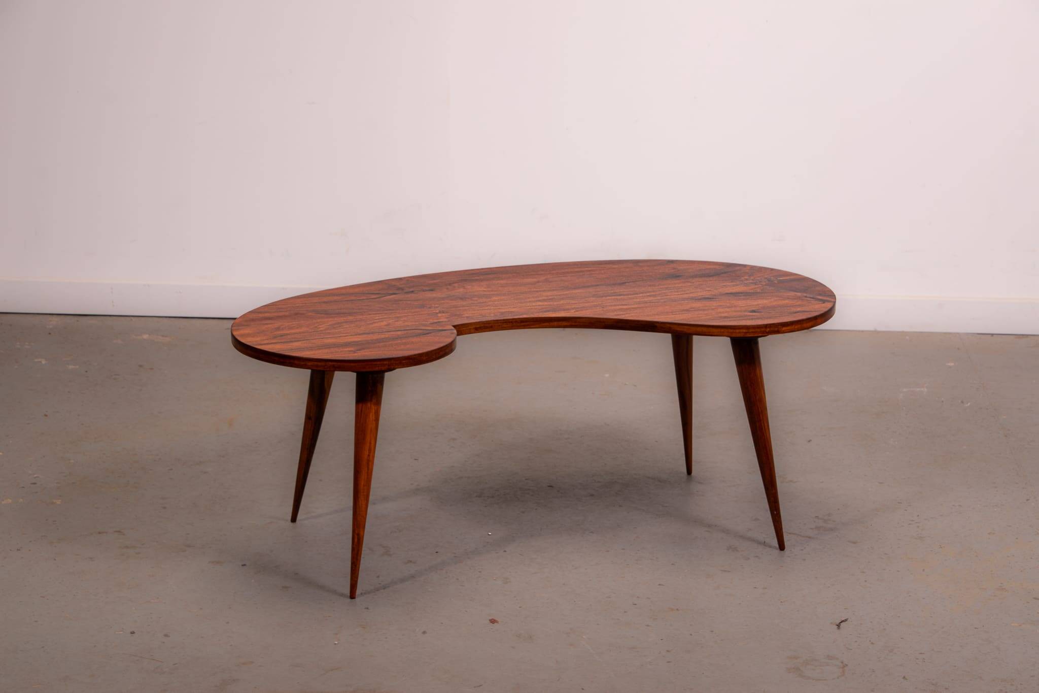 Moveis Frate Ltda Brazilian organic form coffee table. Circa 1950.