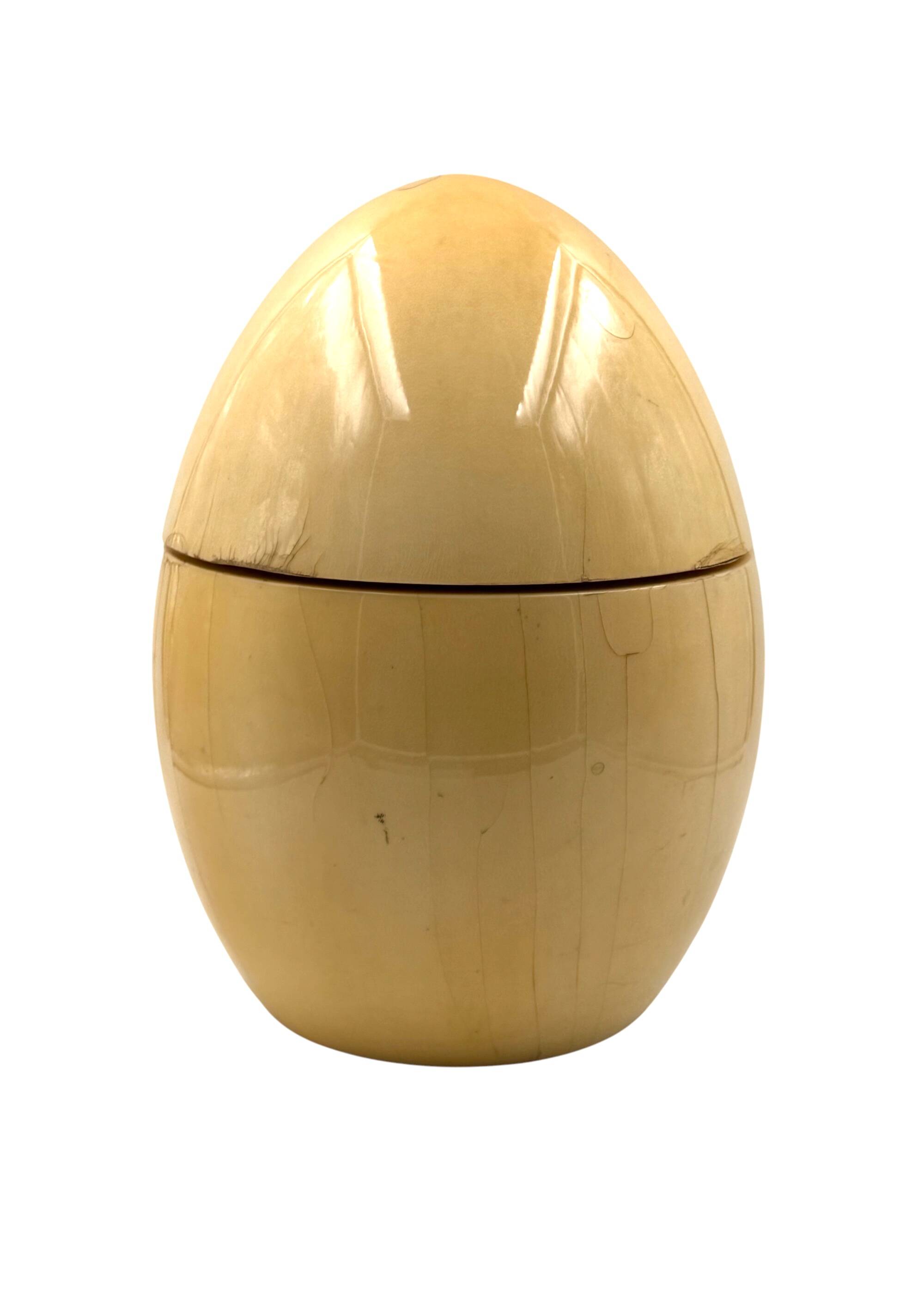 Tommaso Barbi, rare egg shaped large parchment box, TB Italy, ca. 1970