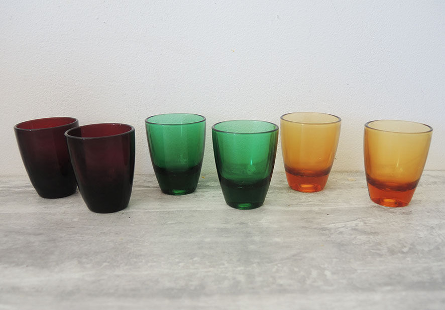 6 ancient multicolored digestive glasses