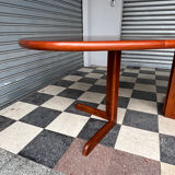 Vintage Scandinavian extendable table
