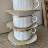 3 tasses à thé ou chocolat Blanche et doré