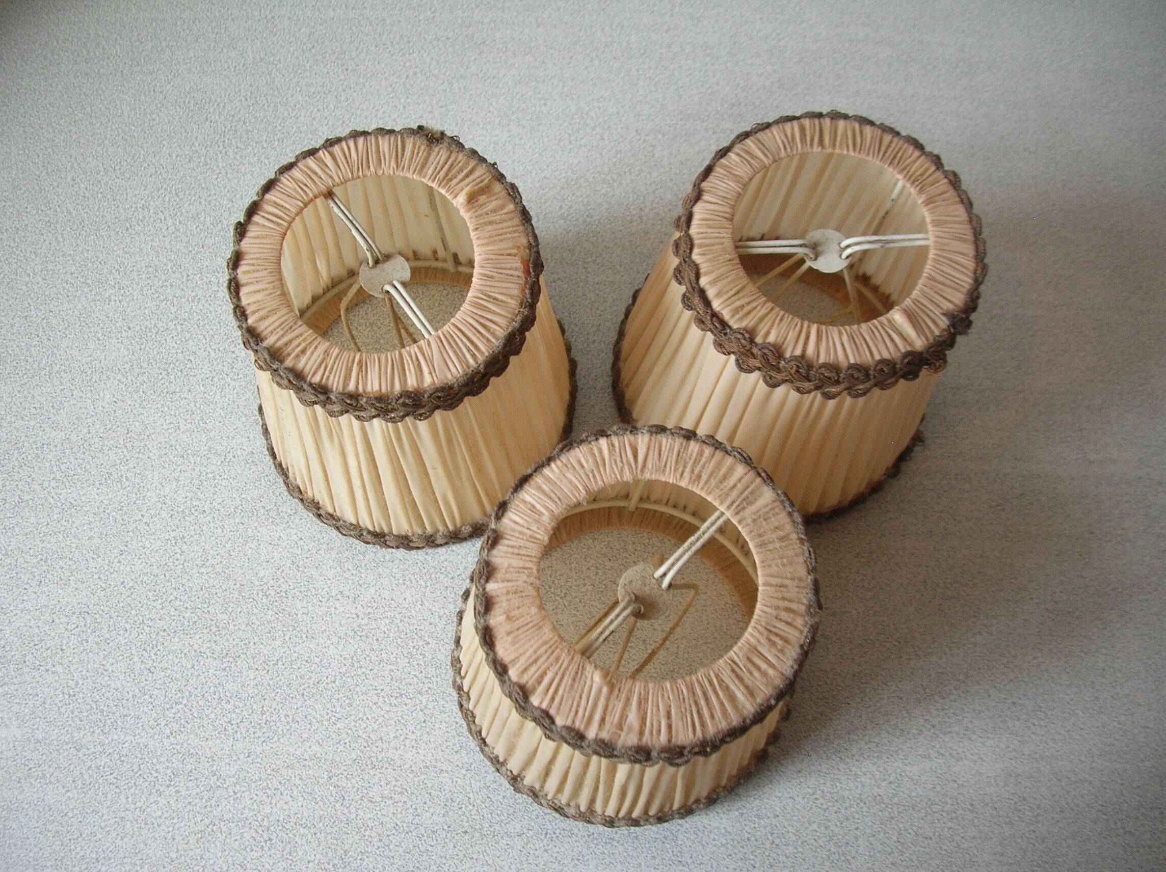 Set of 3 old pleated fabric lampshades clip-on model chandelier lamp lighting fixture n2