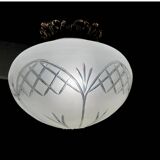 Regency glas pendant with ornate brass crown