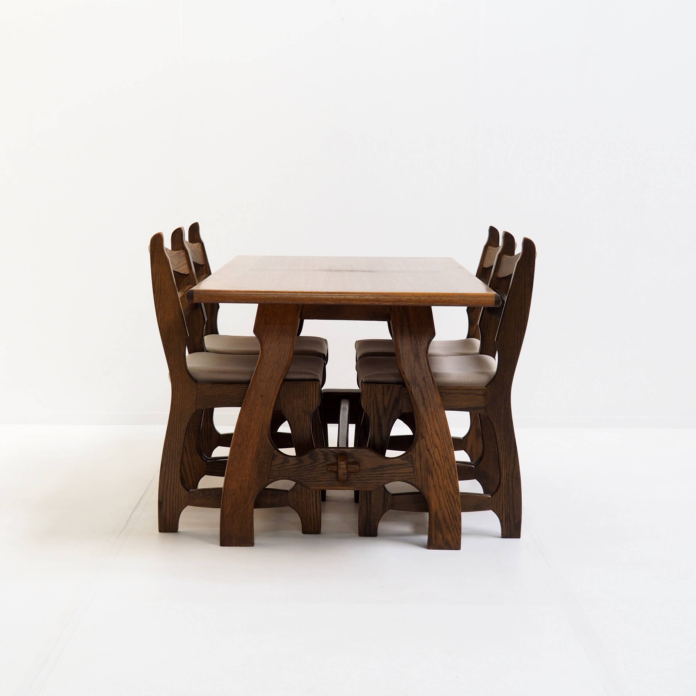 Ensemble de salle à manger de Guillerme & Chambron pour « Votre Maison »
