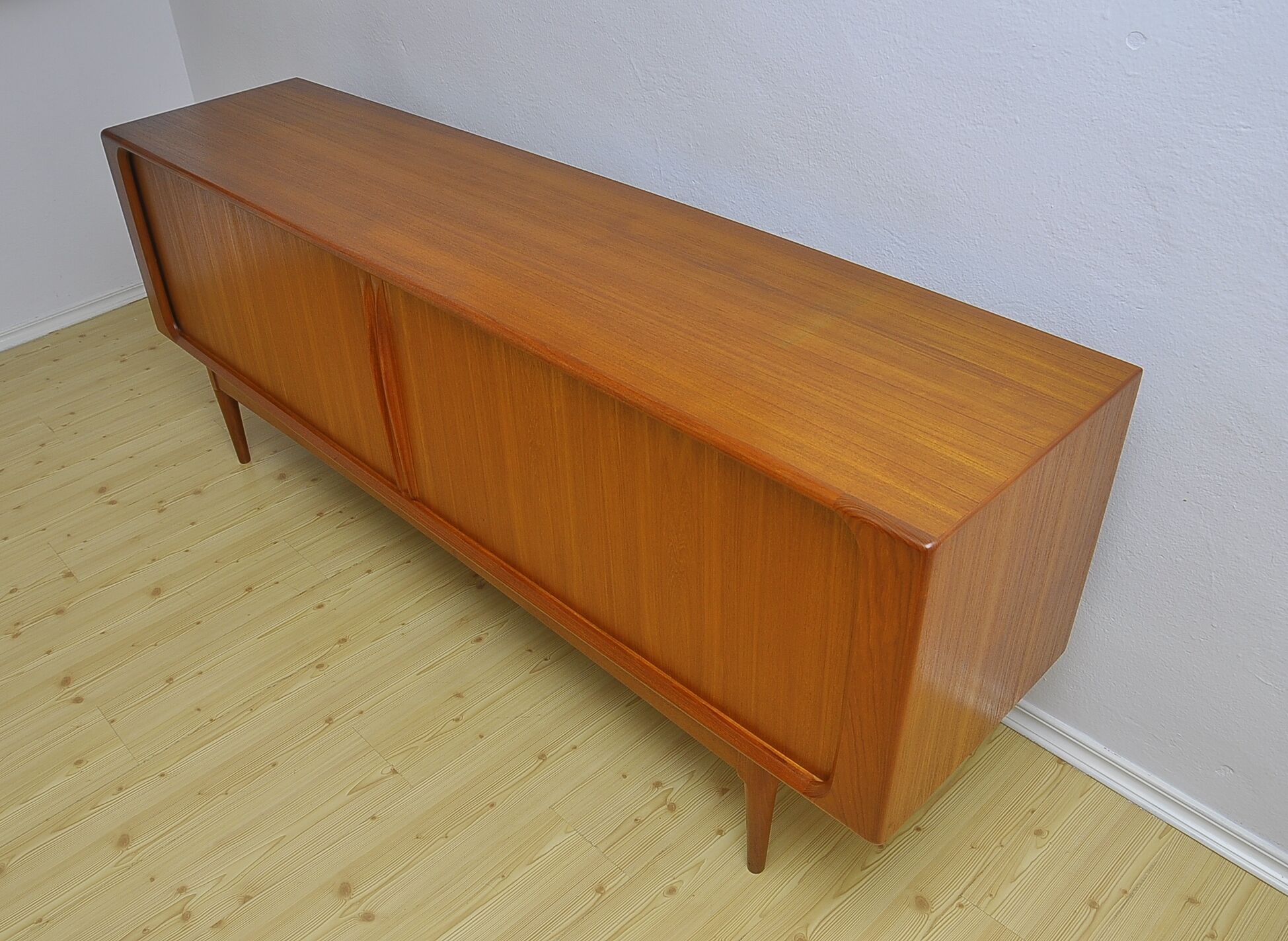 Enfilade par Bernhard Pedersen et Son, années 1960