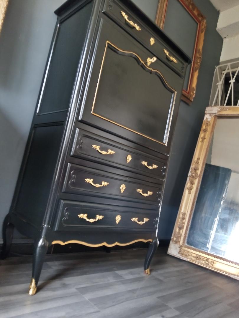 Black and gilded Louis XV style writing desk