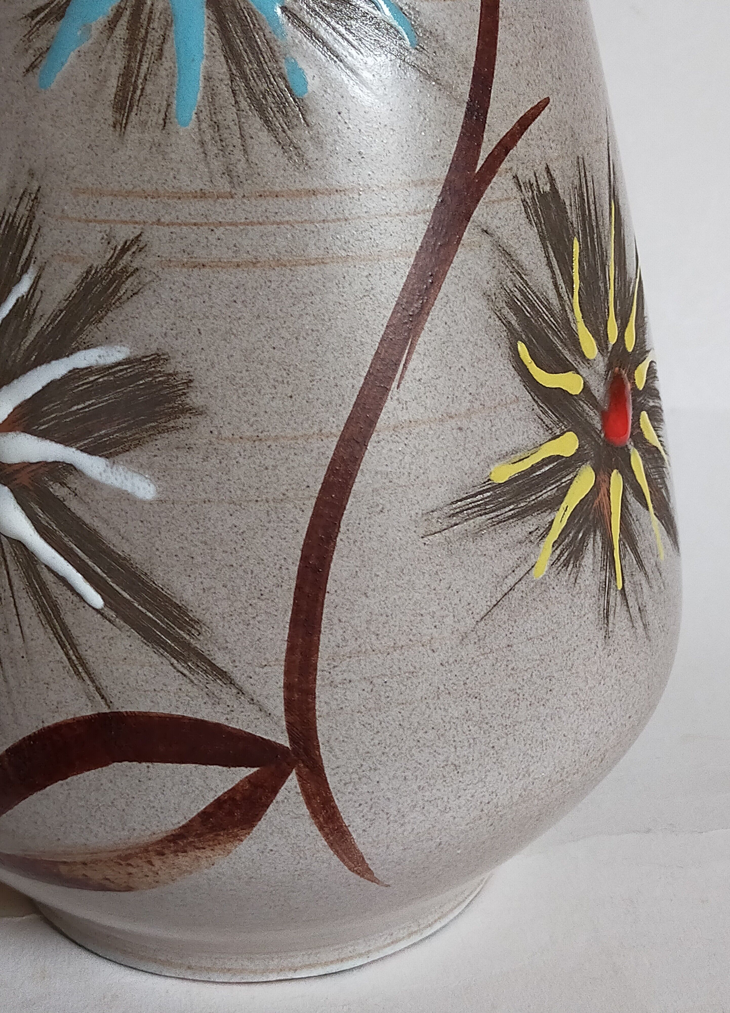 German ceramic vase West-Germany with three flowers n°1218