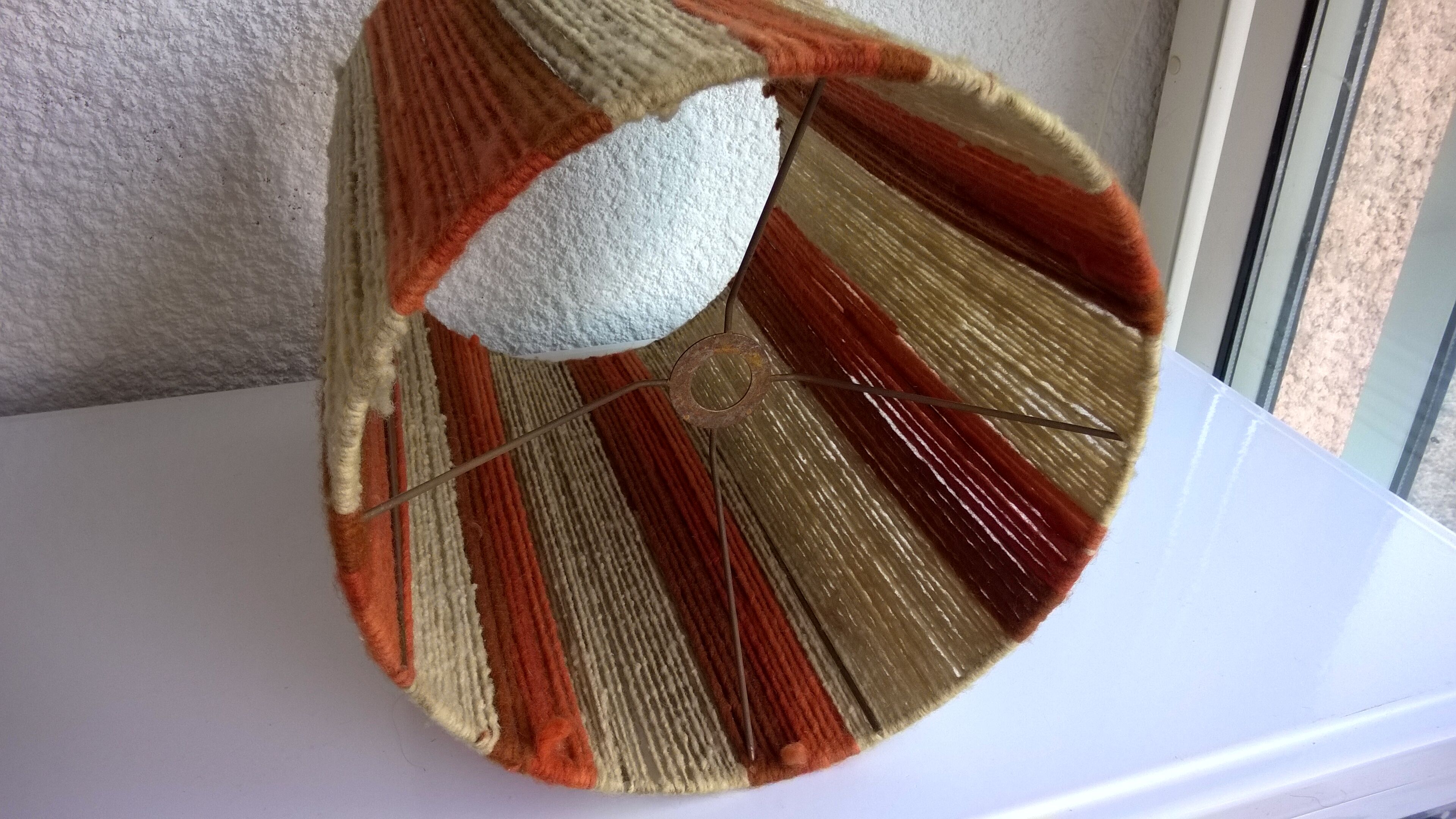 Brutalist sandstone lamp