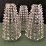 3 conical tulips in white glass with pimples. For suspension or walkman. Perfect condition