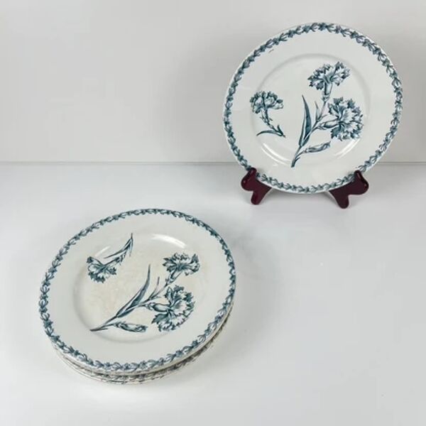 Lot de 6 assiettes à dessert modèle ''Oeillet'', KG Lunéville, terre de fer, XIXème siècle