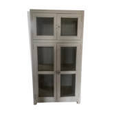 Wardrobe keeps eating