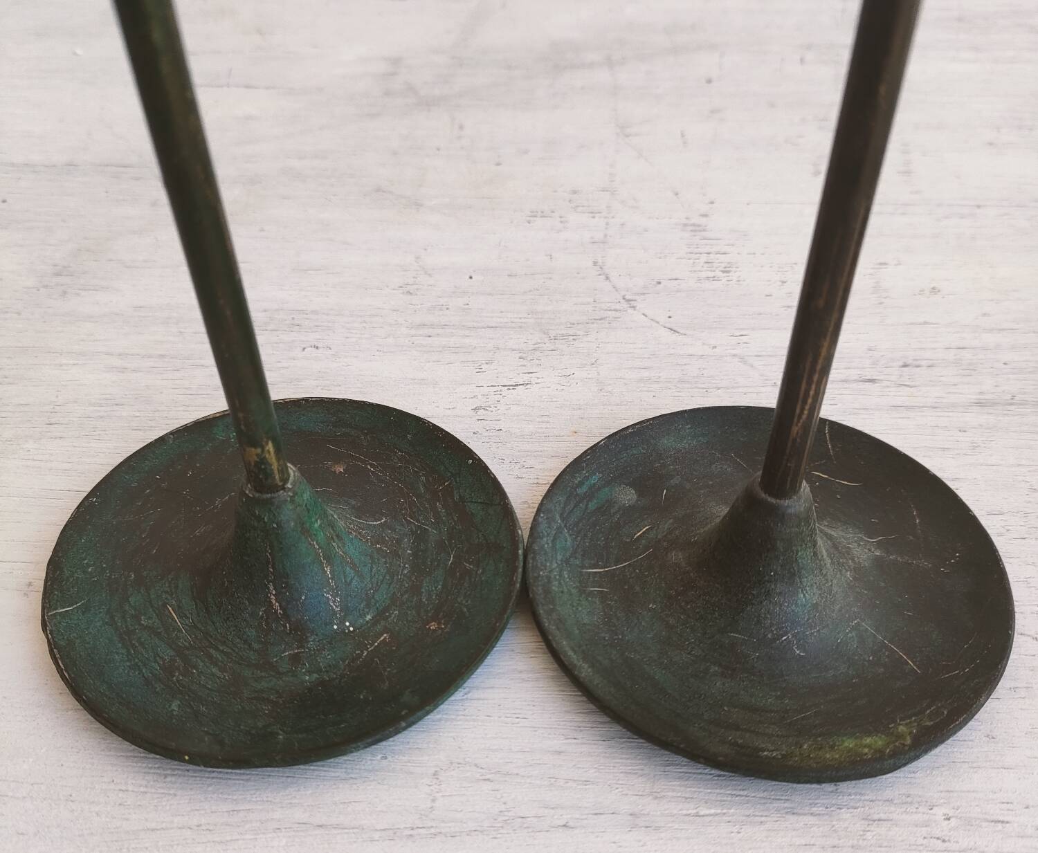 Set of 3 bronze candlesticks
