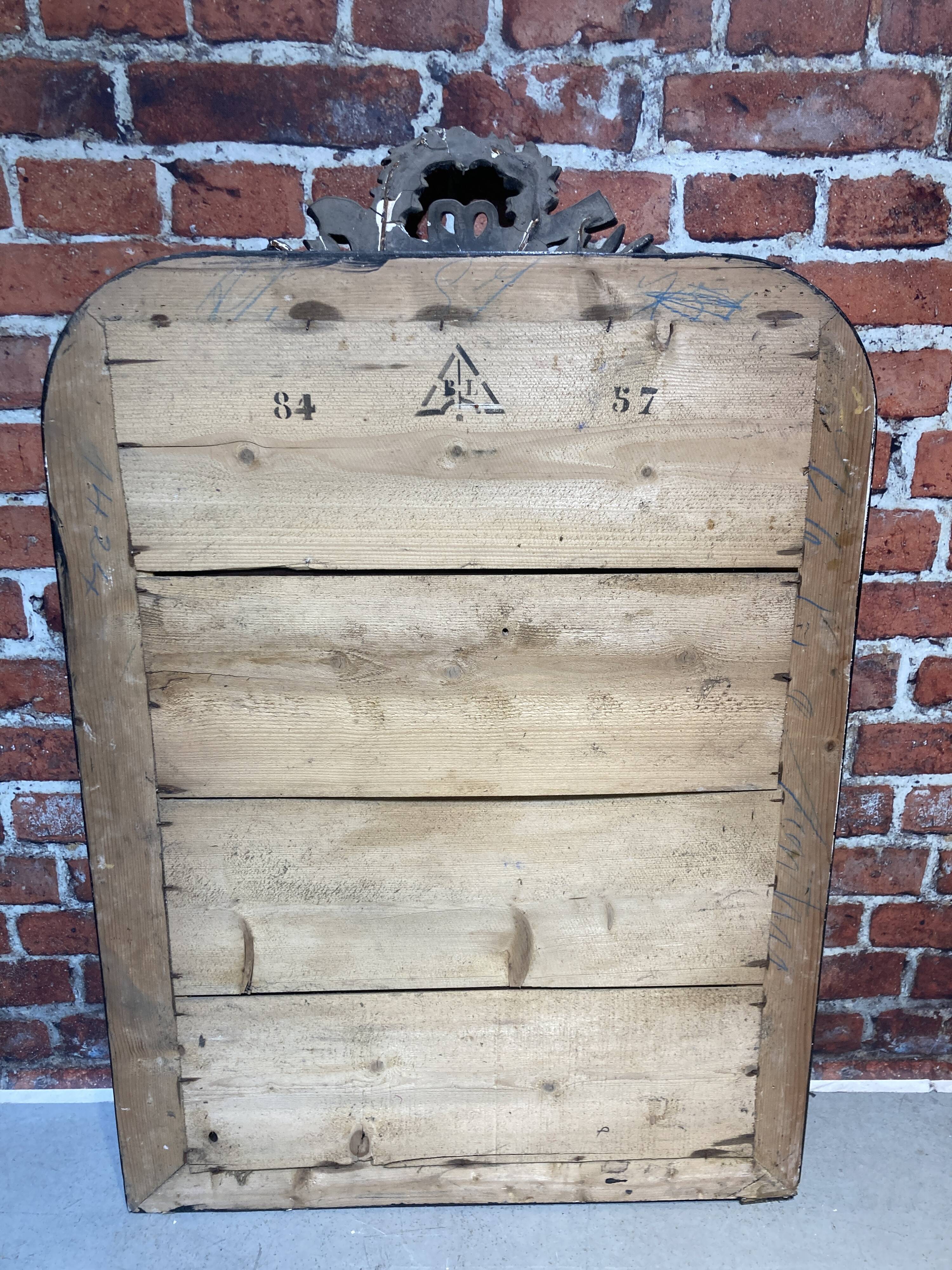 Mirror with moldings