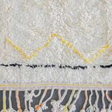 Moroccan wool rug decorated 200cm x 300cm