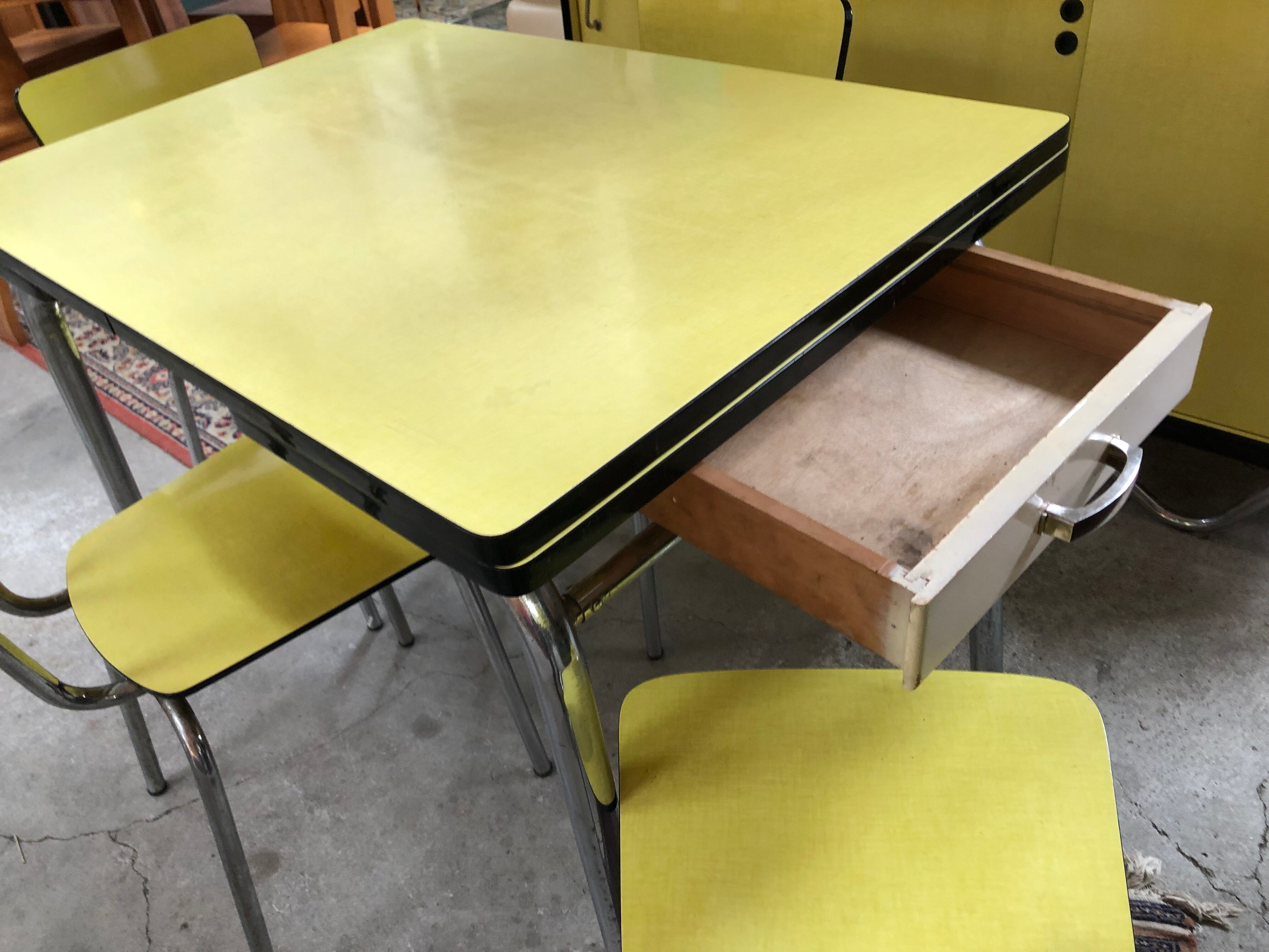 table + 4 chairs formica vintage 1960