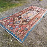 Hand Knotted Persian Rug