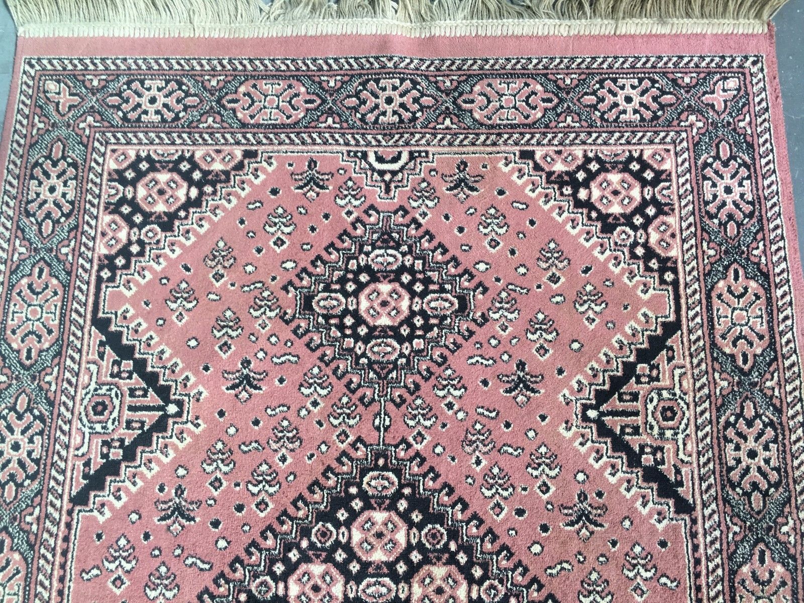 Carpet bed descent 124 x 79 cm