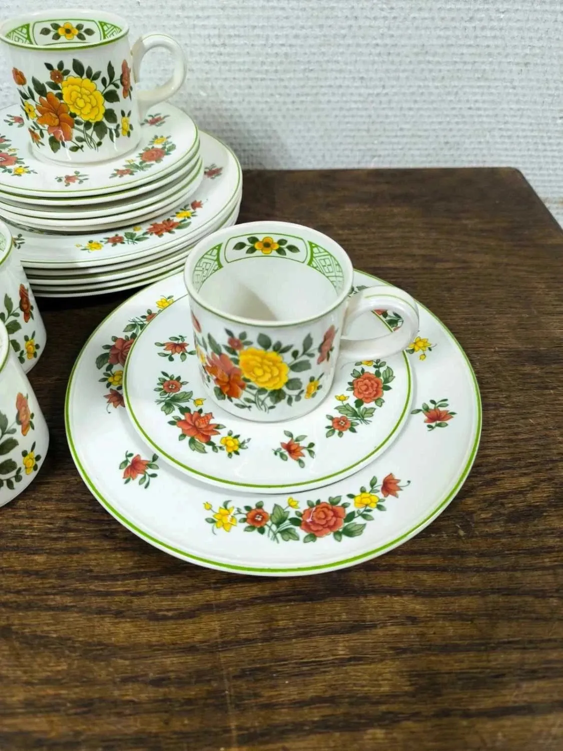 Set of 6 cups + saucers + dessert plates Villeroy and Boch Summer