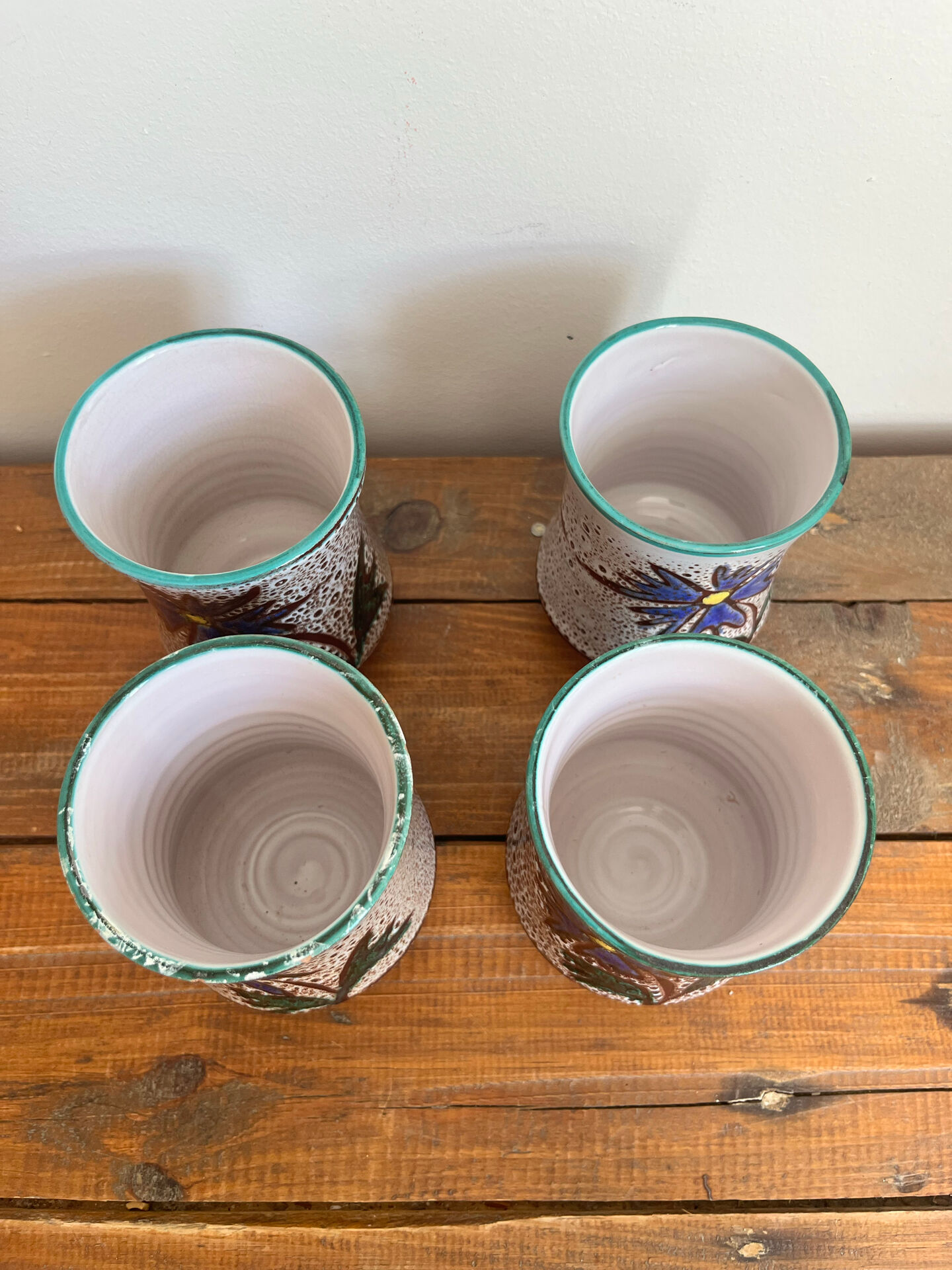 4 cups Vallauris