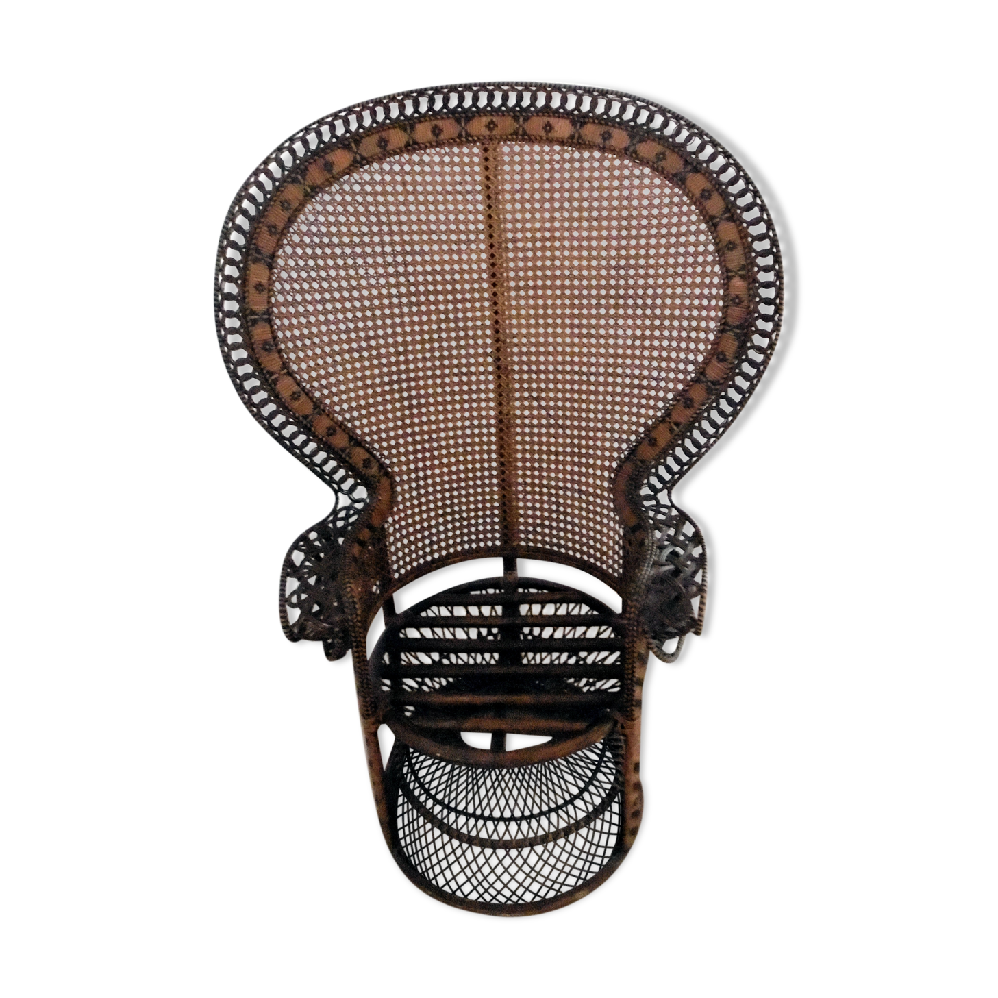 armchair Emmanuelle