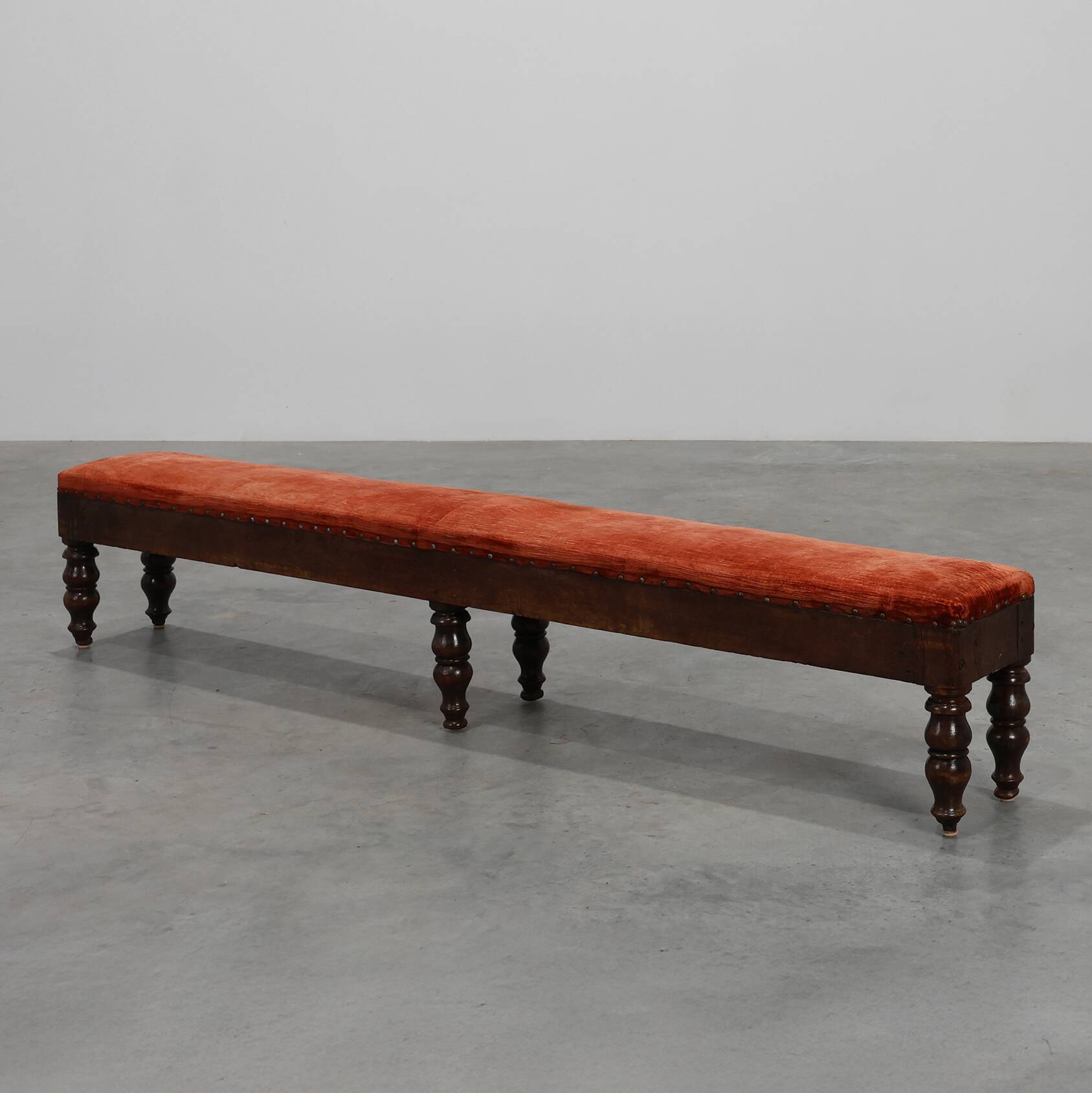 Rustic Oak Farmhouse Bench with Beautiful Patina, France ca. 1820