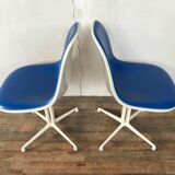 Pair of The Fonda chairs by Charles Eames  editor Herman Miller 1960