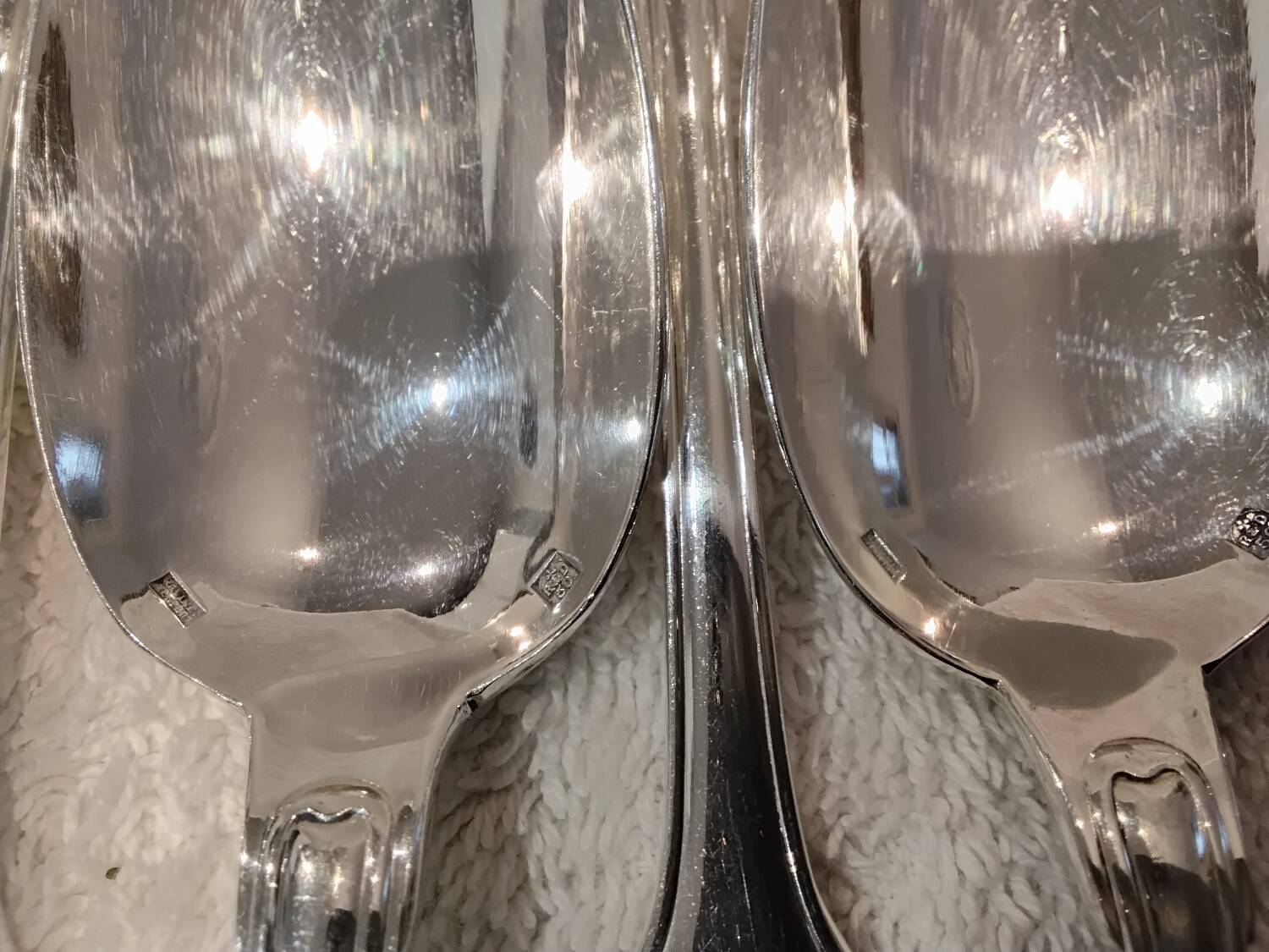 12 silver plated dessert spoons, goldsmith Ravinet Denfert shell