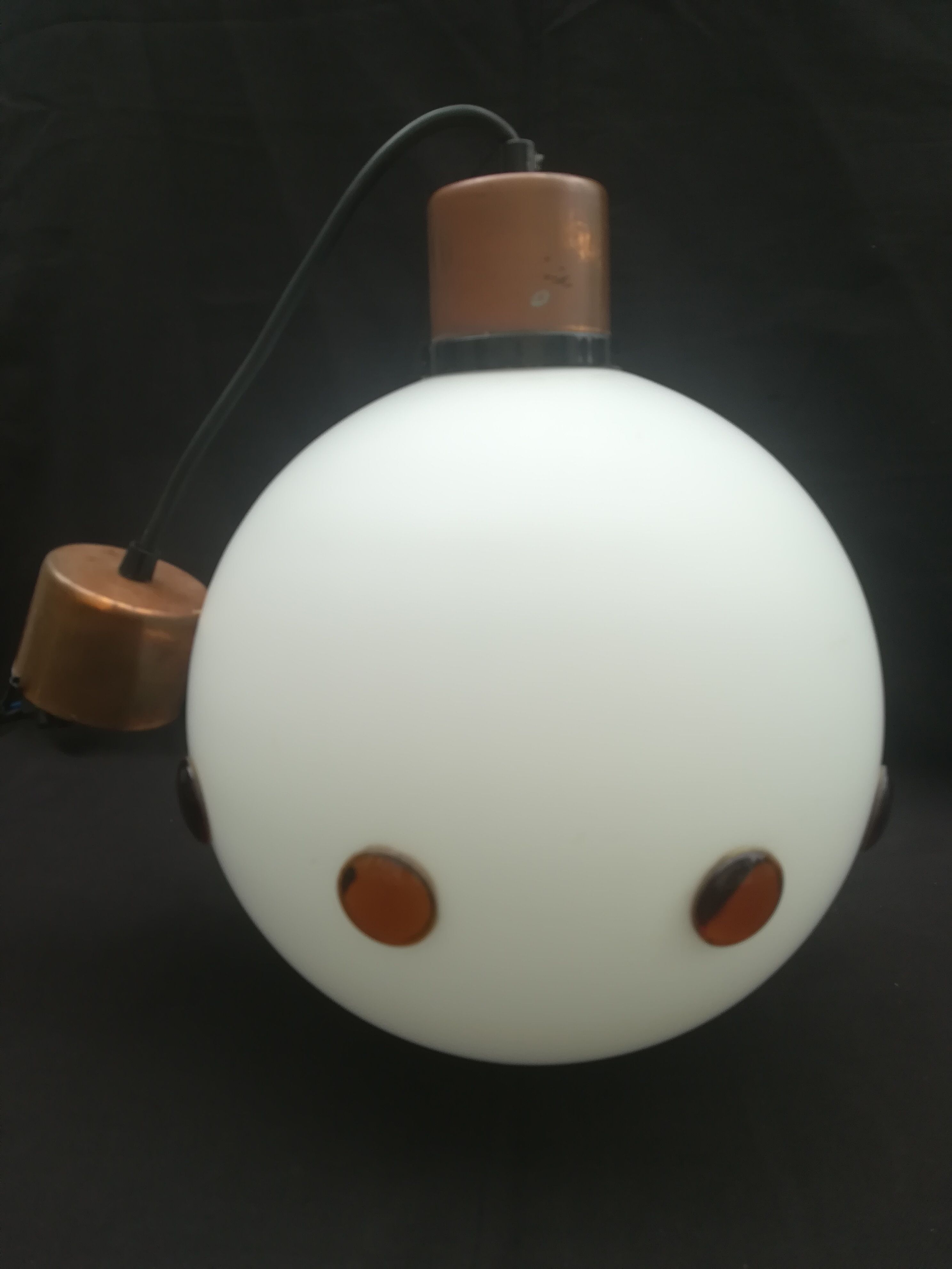 Pendant lamp ball in opaline