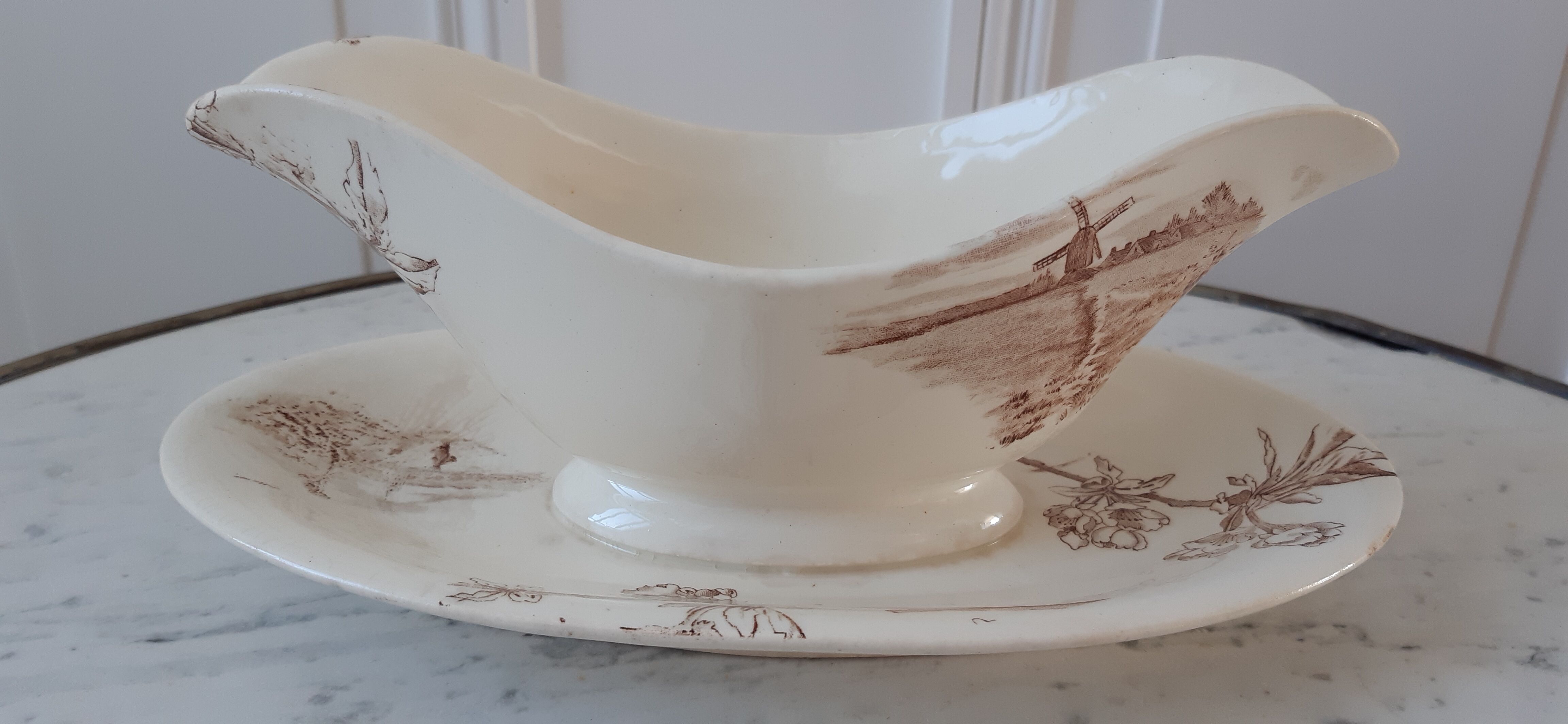 Saucière Creil and Montereau Terre de Fer XIXth century