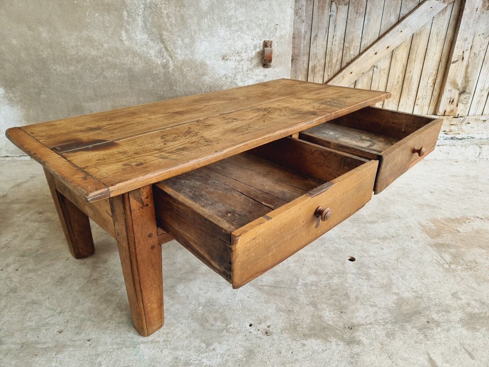 Antique coffee table TV furniture 19th century