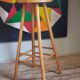 Tabouret de bar en bois blond massif vintage