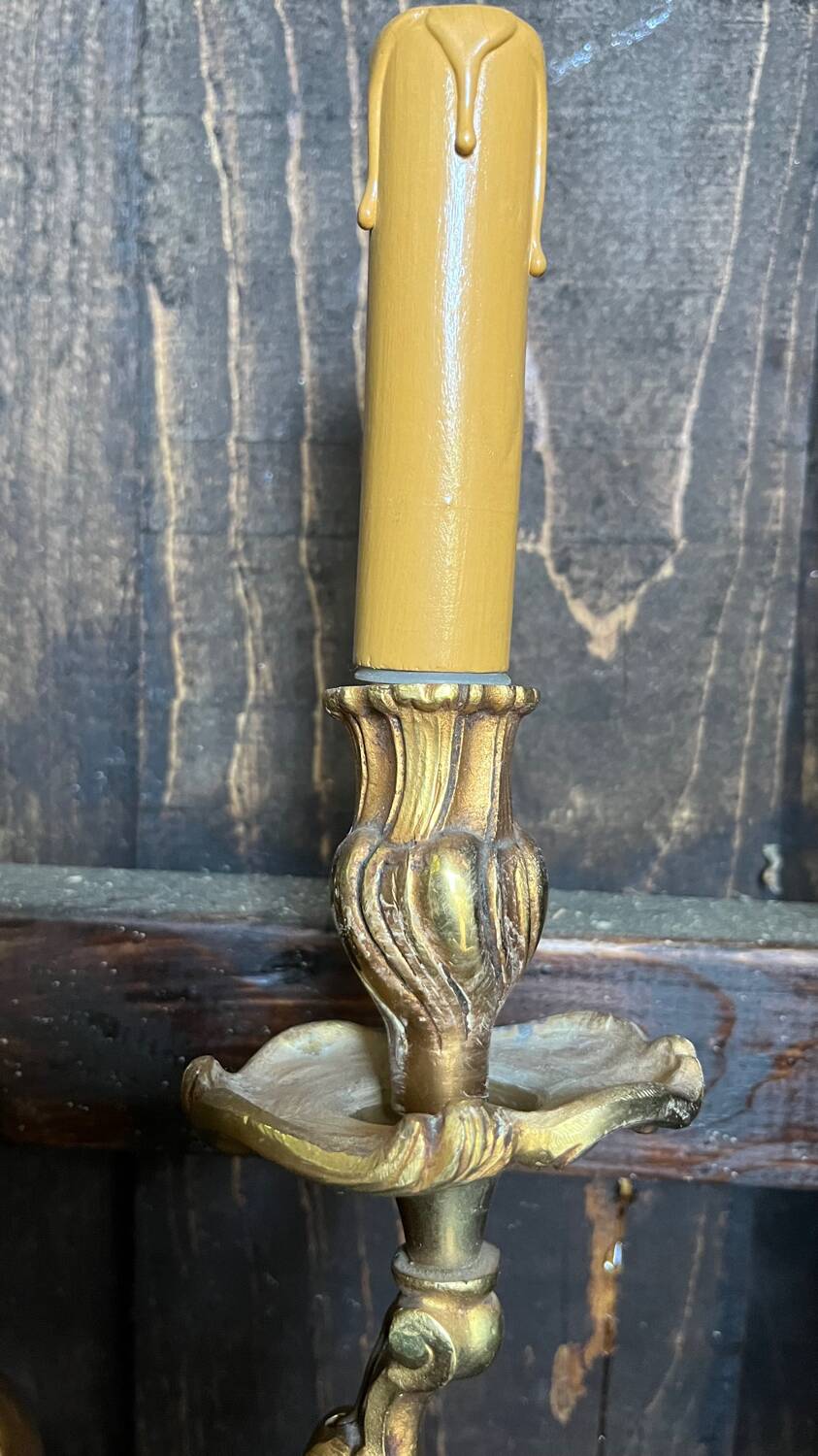 Vintage golden bronze 3-light wall light