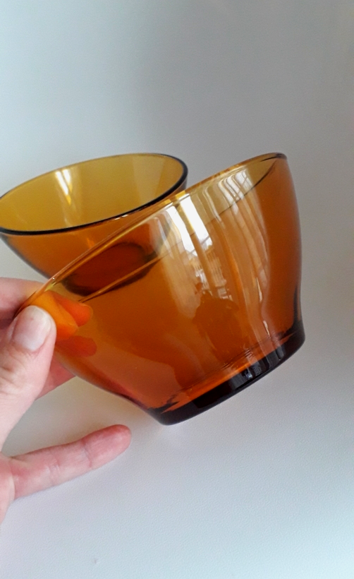 Set of amber duralex bowls