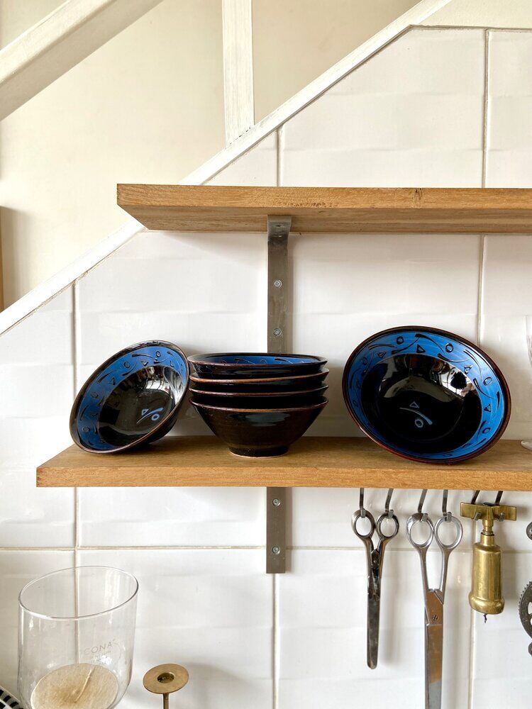 6 enamelled ceramic bowls