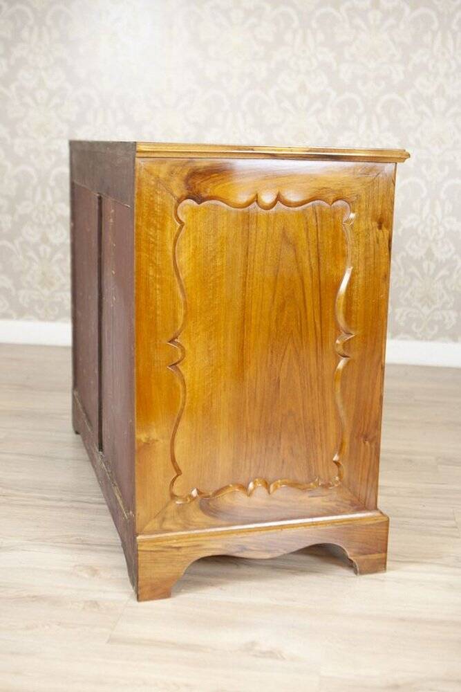 Light Brown Dresser, Early 20th Century