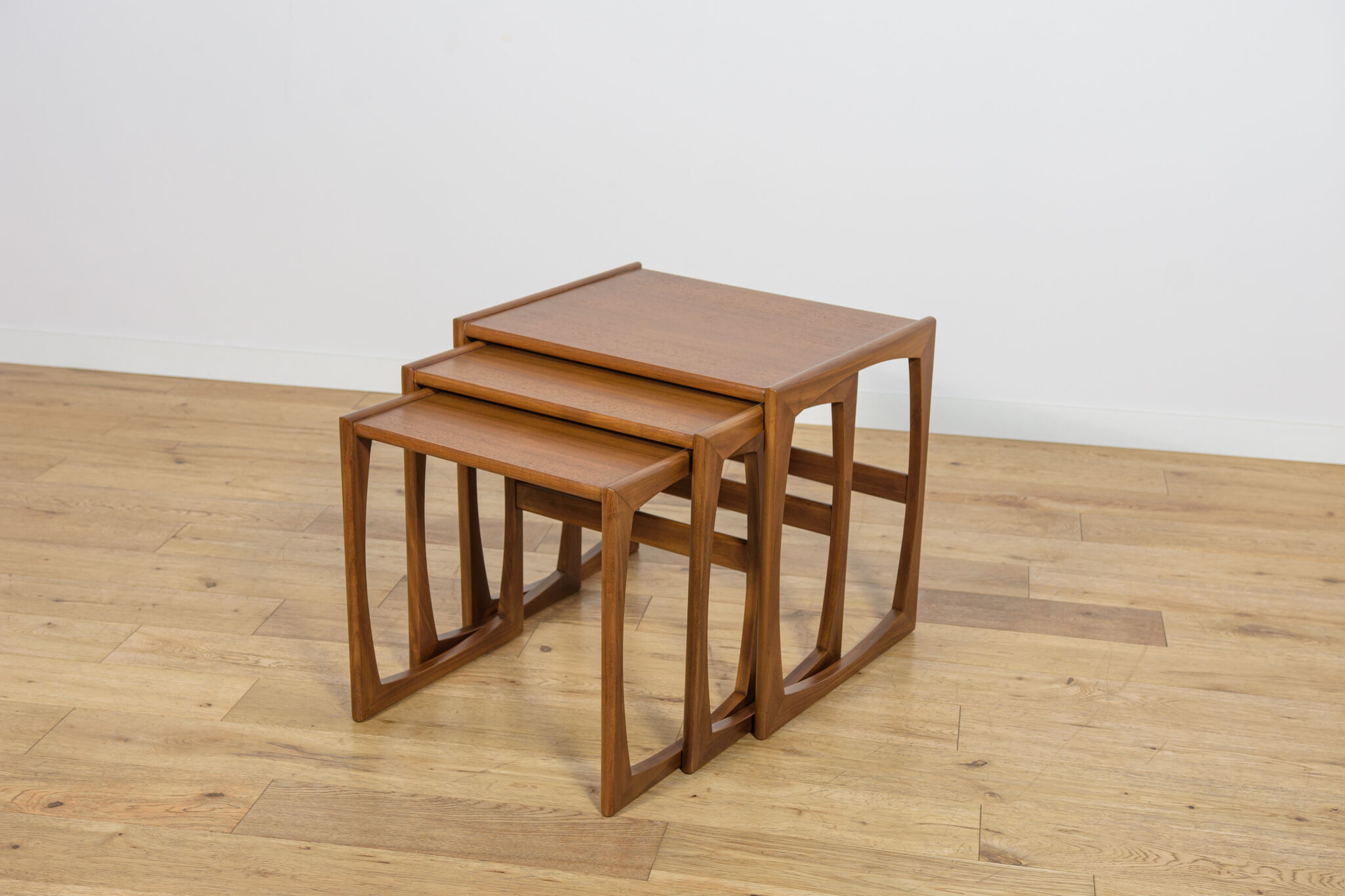 Mid-century teak nesting tables by R. Benett for G-Plan, United Kingdom, 1970s, set of 3
