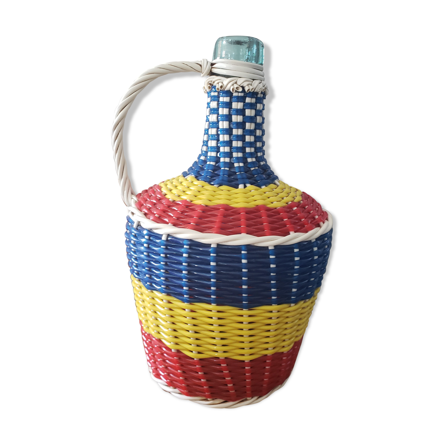 Multicolored scoubidou bottle