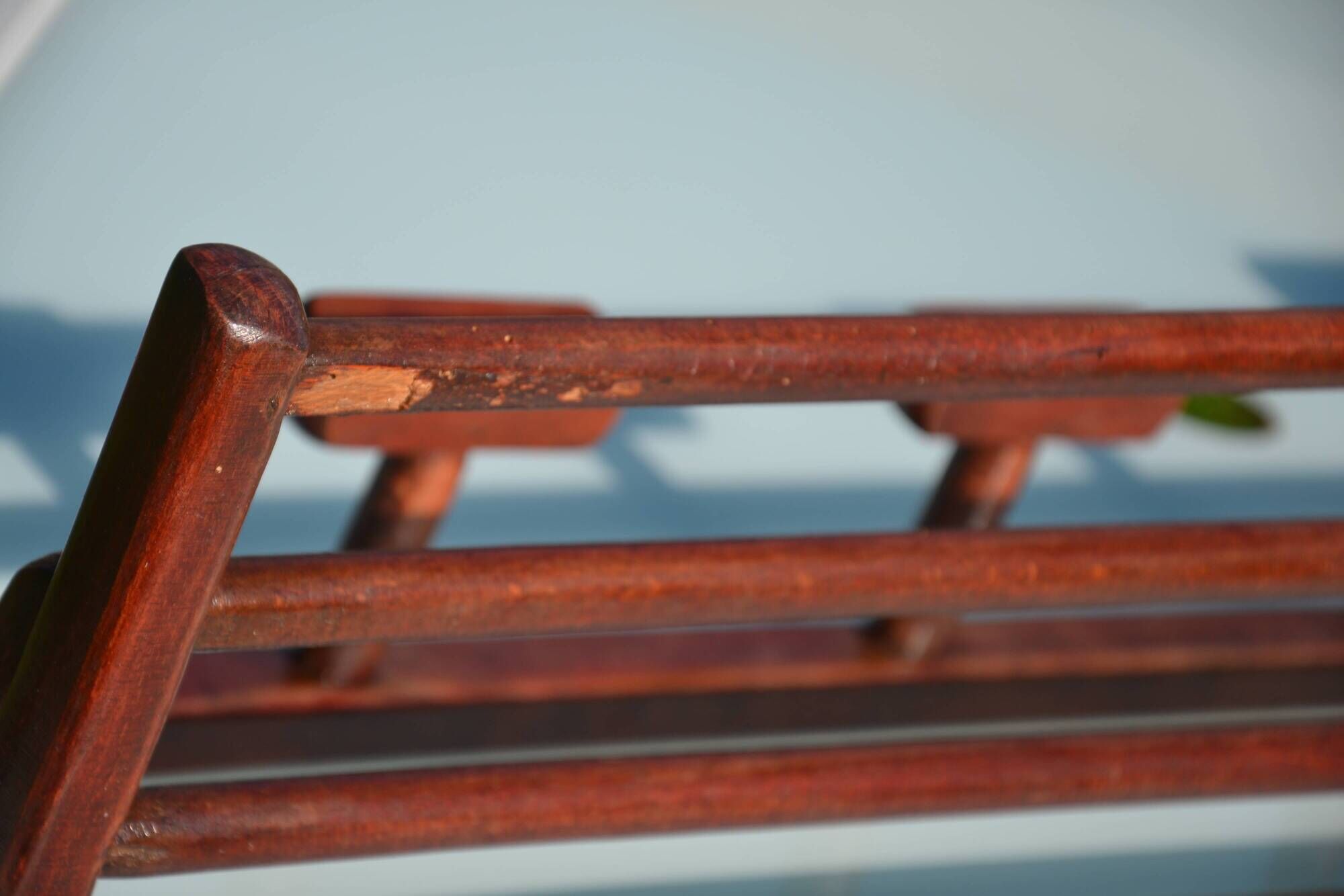 Wall-mounted coat rack "bistro"