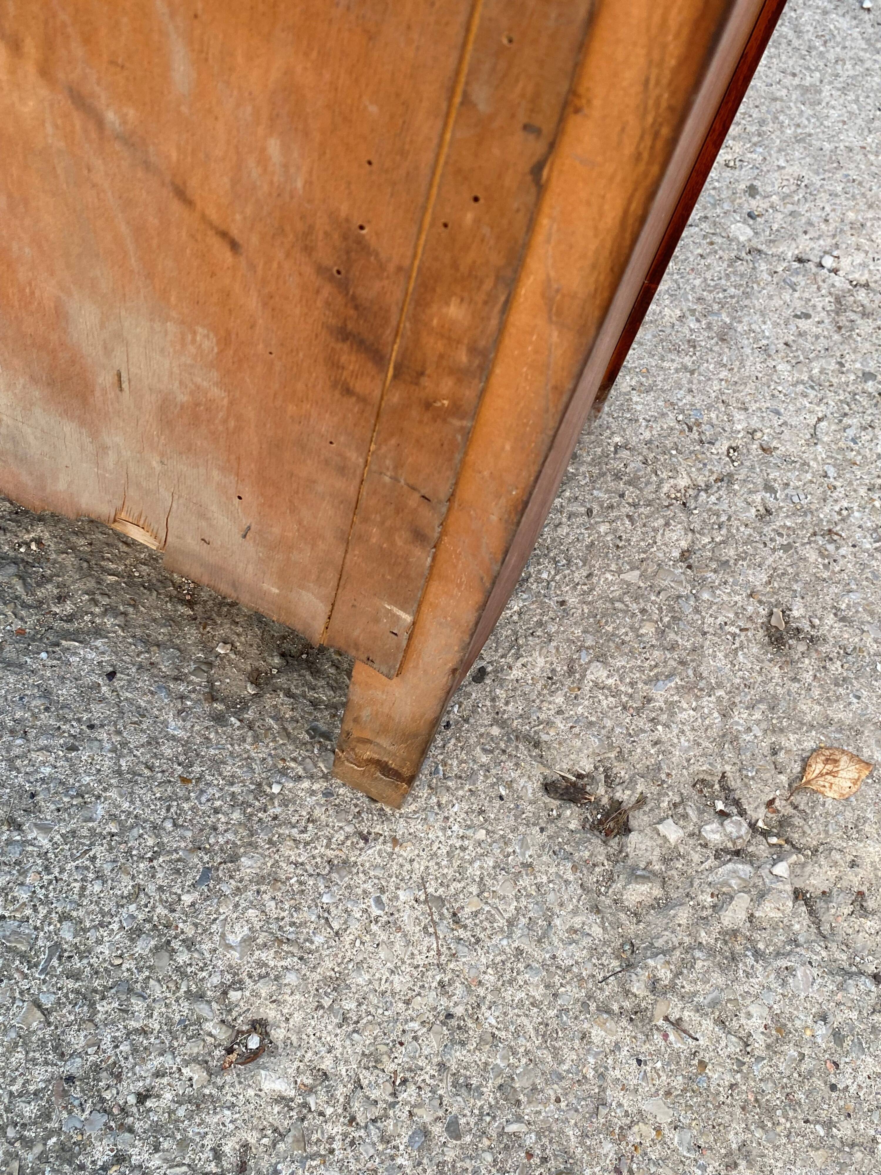 Vintage 1950s white wooden chest of drawers/storage unit