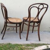 Pair of Thonet chairs nr 19/1 from 1888 ca